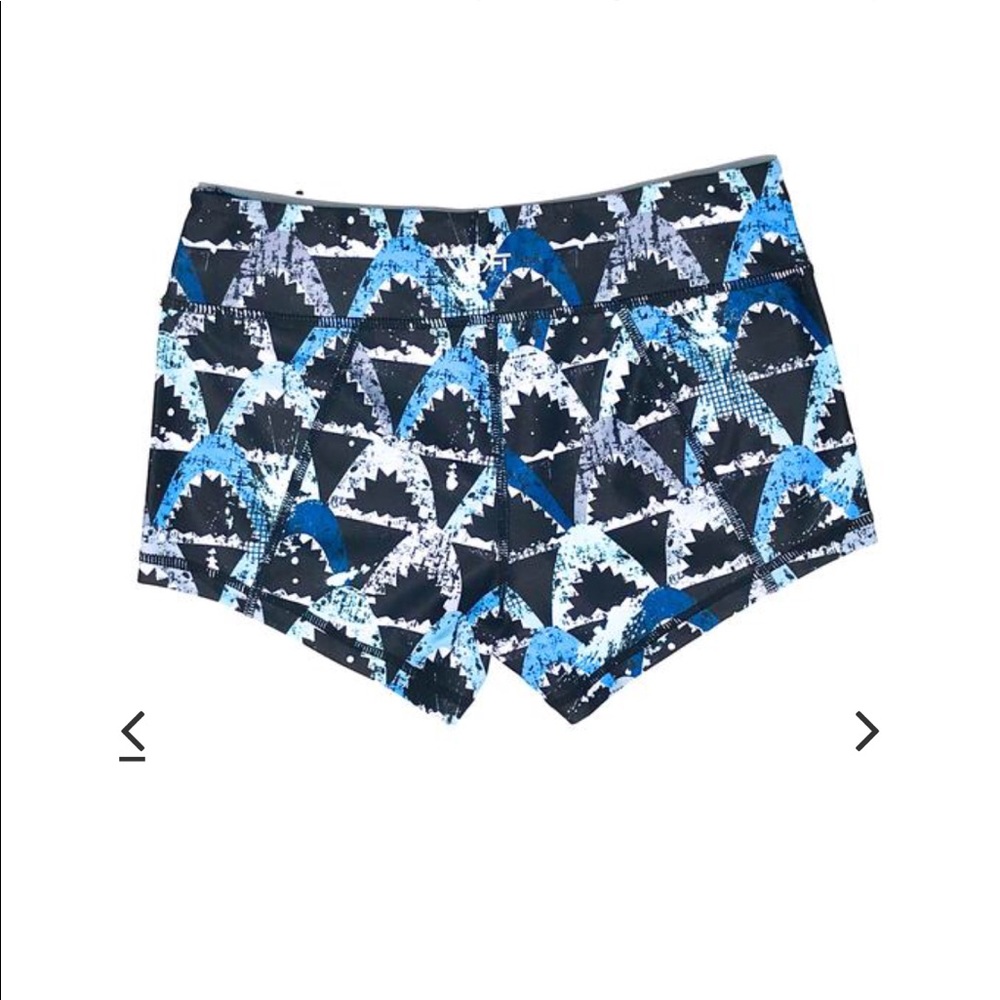 KFT Small NWT "Chomp" short